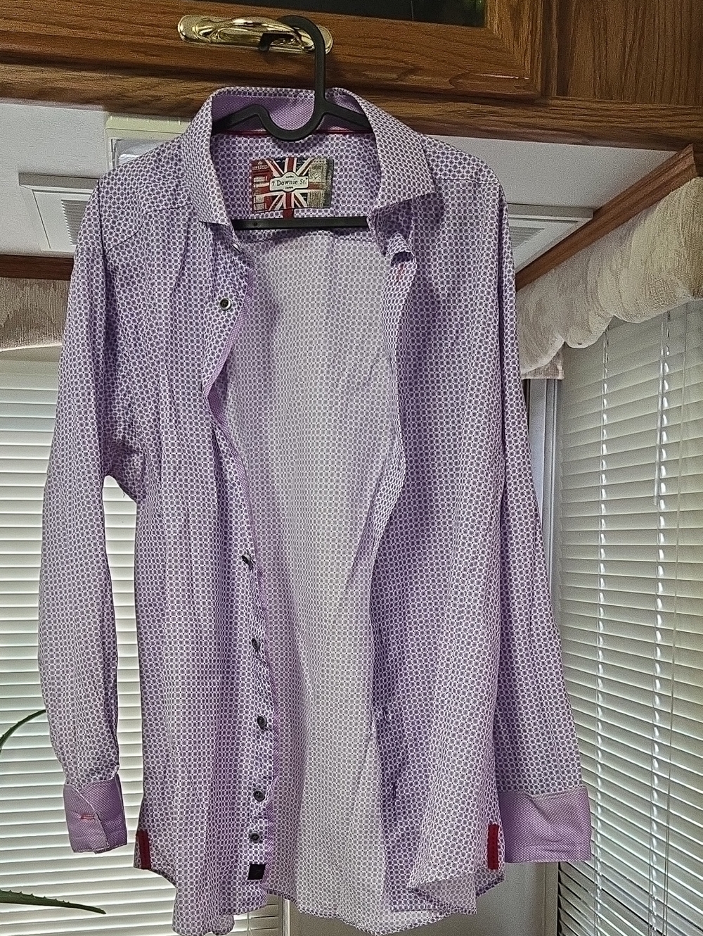 London Couture Men's Lavender Patterned Button-Up Shirt